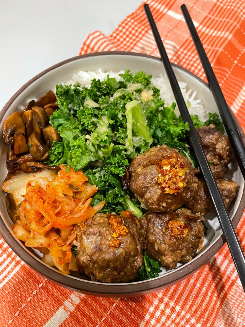 Don’t Doubt: Dumpling Meatball Kale Rice Bowls